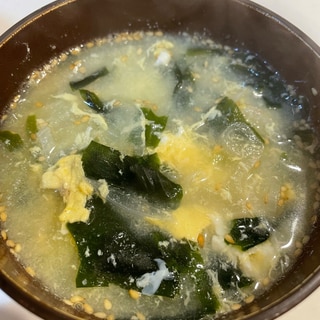 優しいお味⭐卵とワカメのスープ